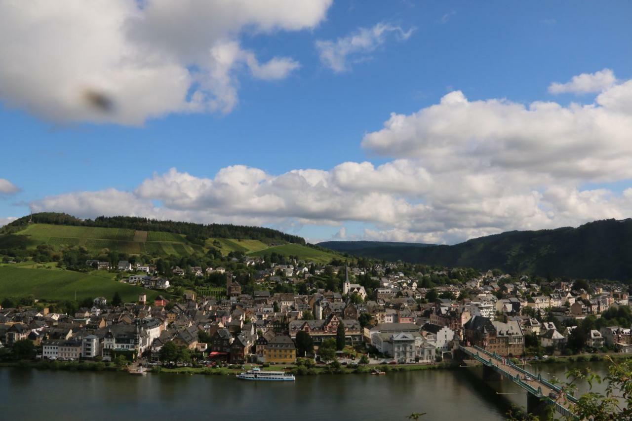 Haus Weihertor Verbandsgemeinde Verbandsgemeinde Traben-Trarbach Buitenkant foto